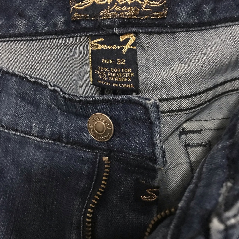 Women’s jeans Seven7.  Excellent Condition.